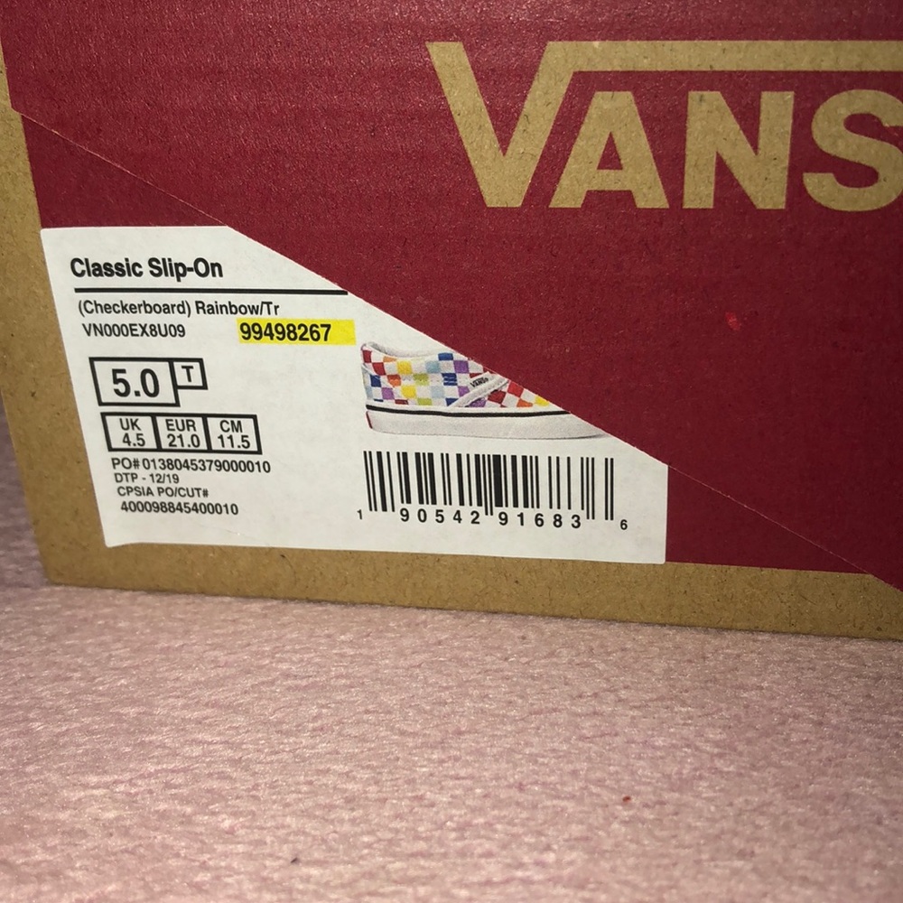 VANS - Picture 2 of 5